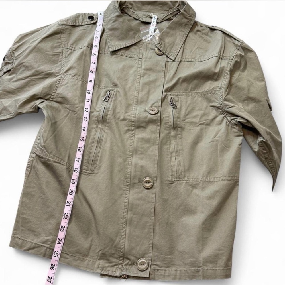 Oversized Utility Jacket‎ - Picture 15 of 15